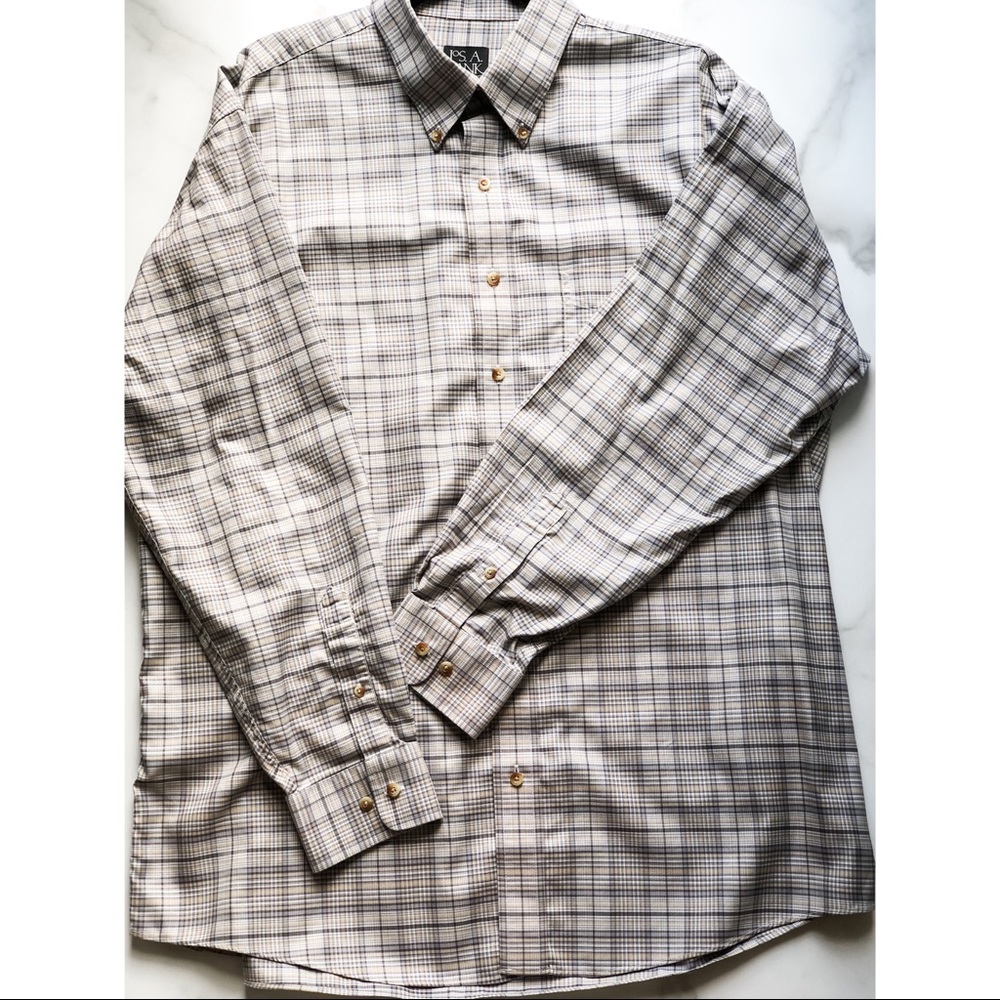 EUC Jos A Bank Traveler’s Collection XL